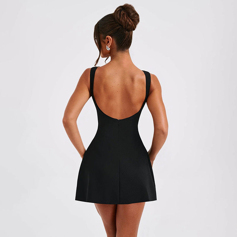 Vestido Corto de Verano Sexy sin Espalda y sin Mangas, de Corte Ajustado.